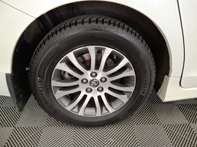 2019 Toyota Sienna XLE