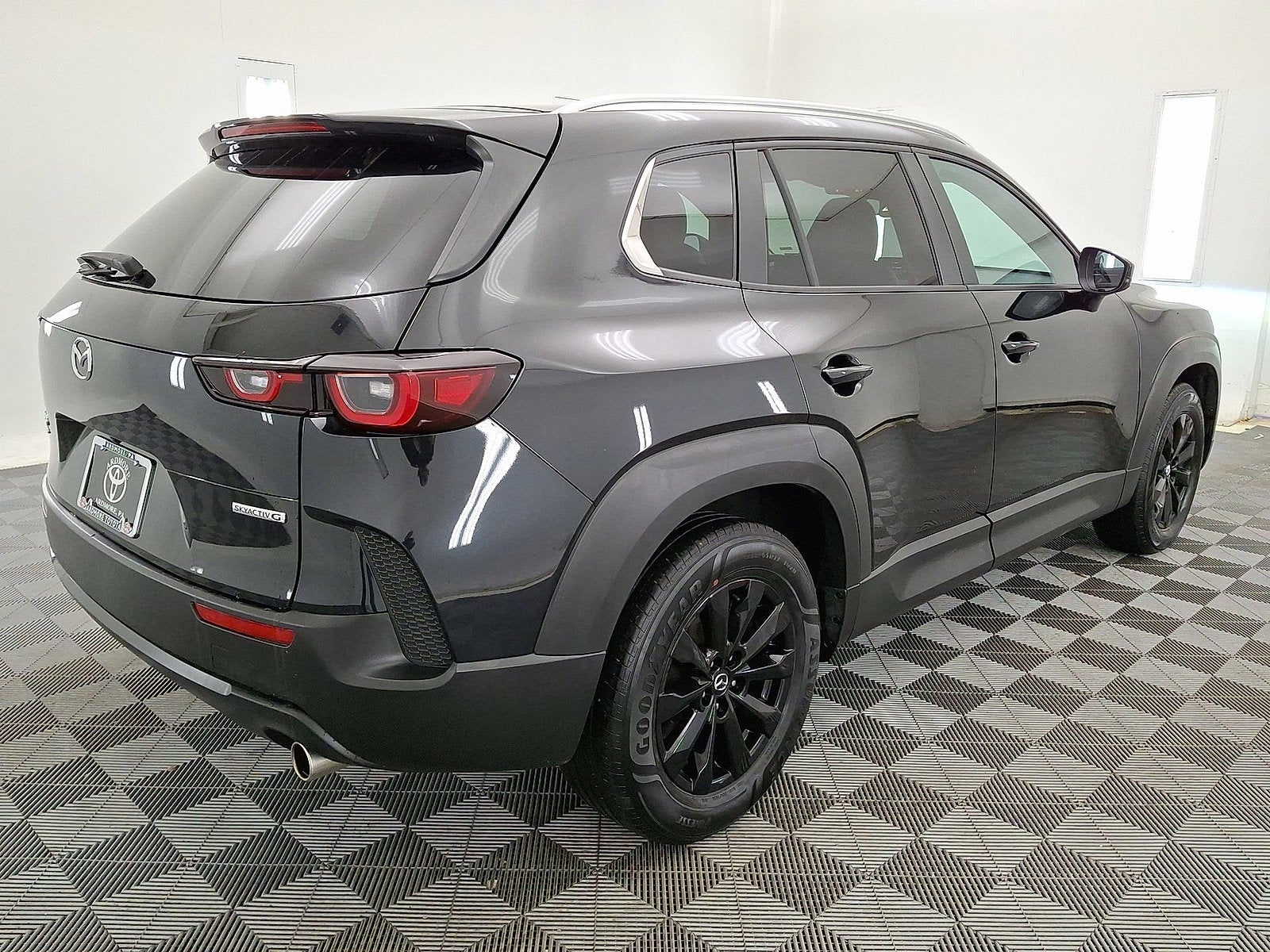 2025 Mazda Mazda CX-50 2.5 S Preferred Package
