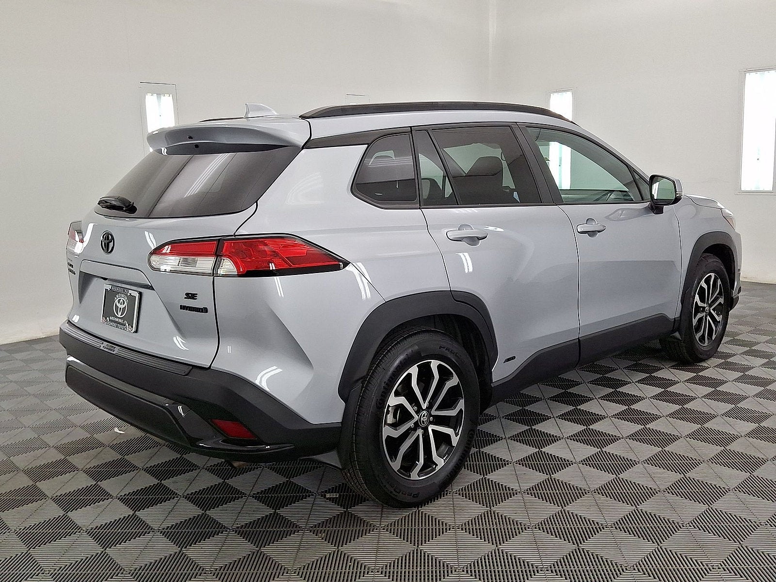2023 Toyota Corolla Cross Hybrid SE