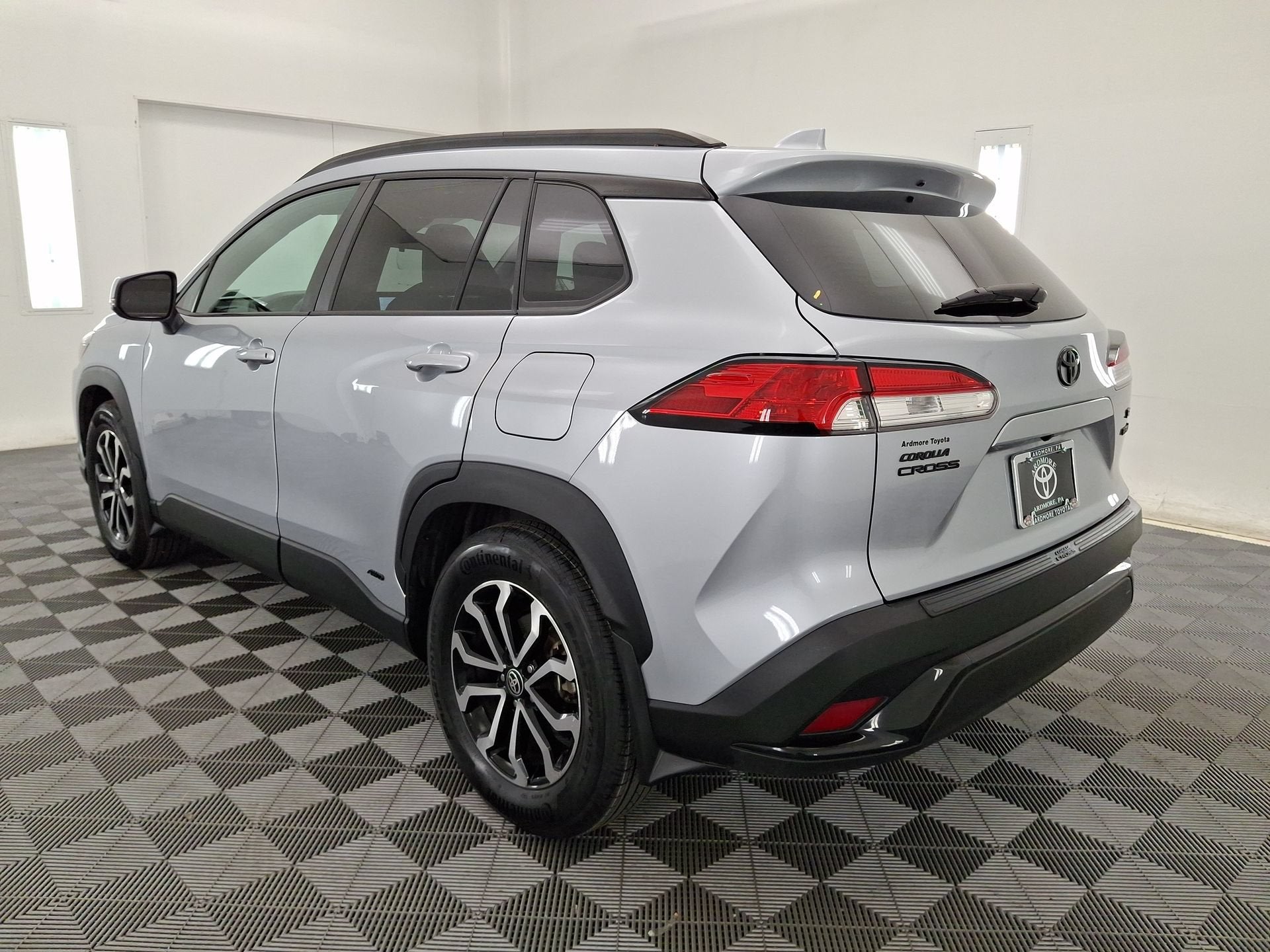 2023 Toyota Corolla Cross Hybrid SE