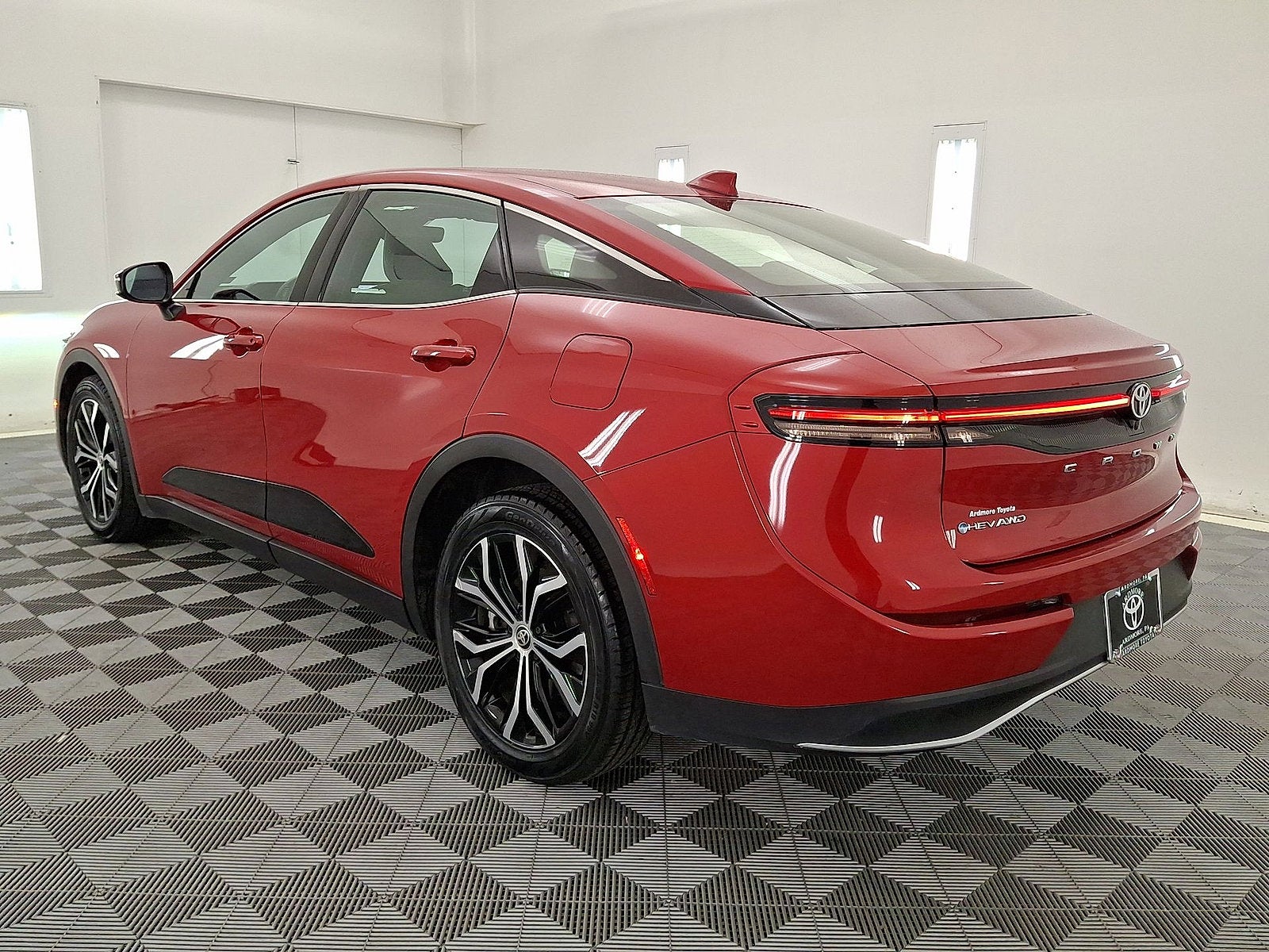 2024 Toyota Crown XLE