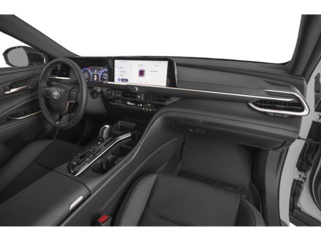 2025 Toyota Crown Signia XLE