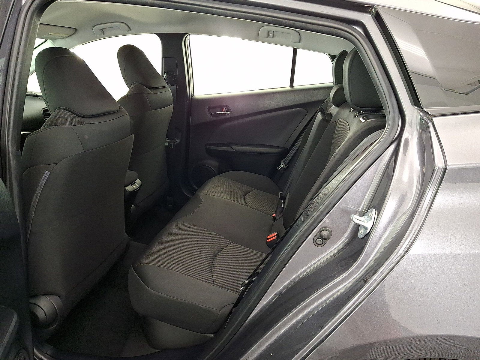 2021 Toyota Prius L Eco