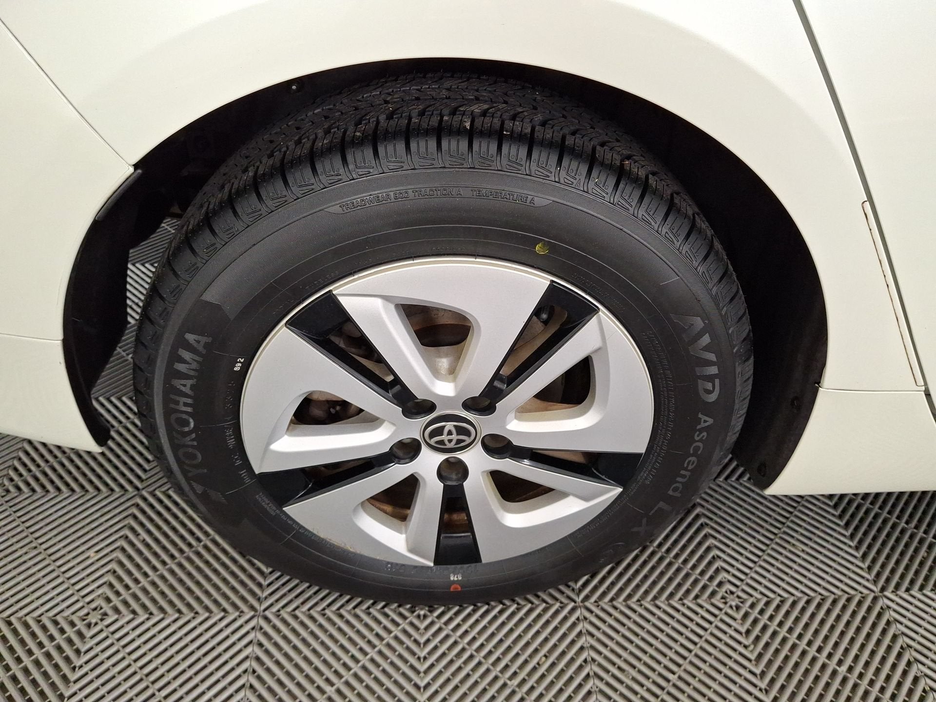 2017 Toyota Prius Three