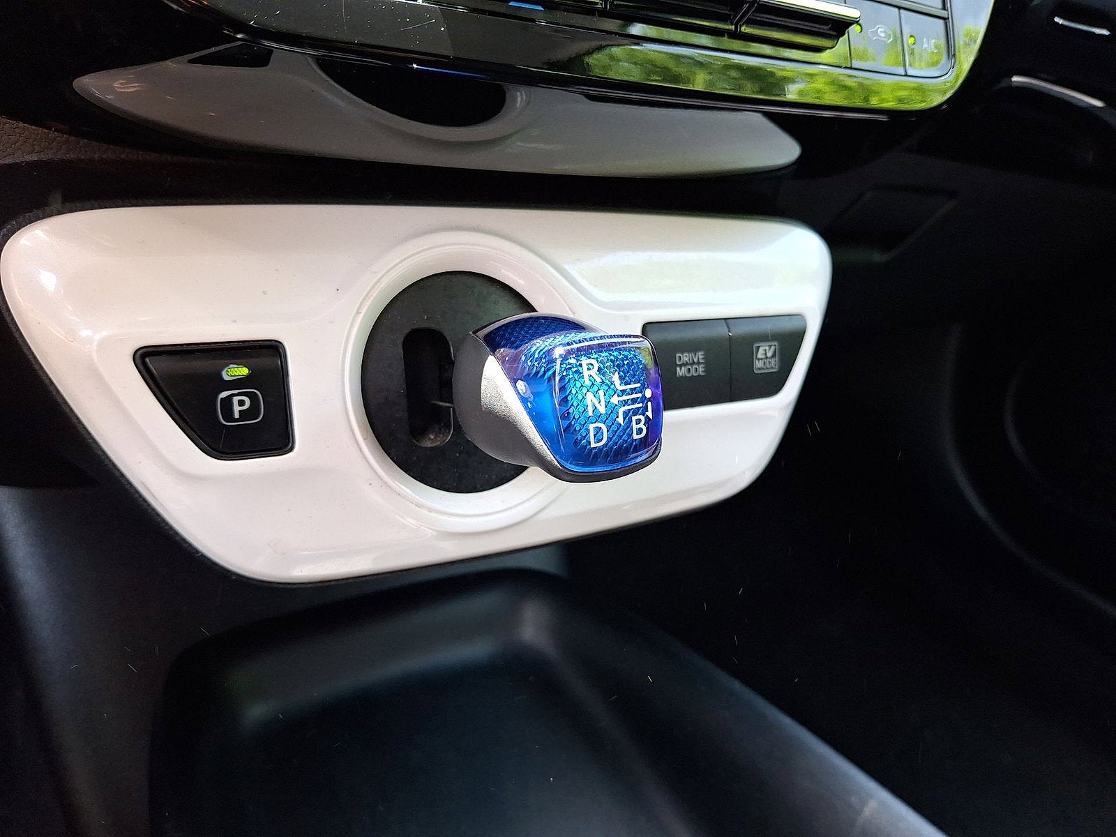 2017 Toyota Prius Two
