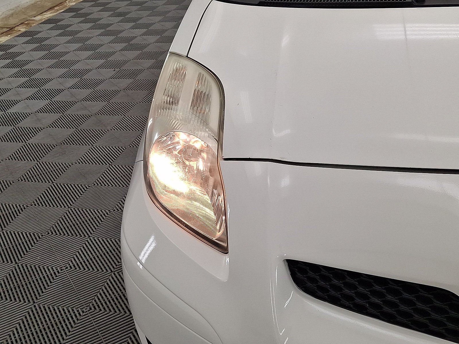 2009 Toyota Yaris Base