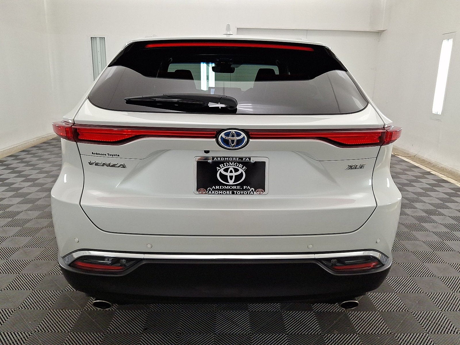 2023 Toyota Venza XLE