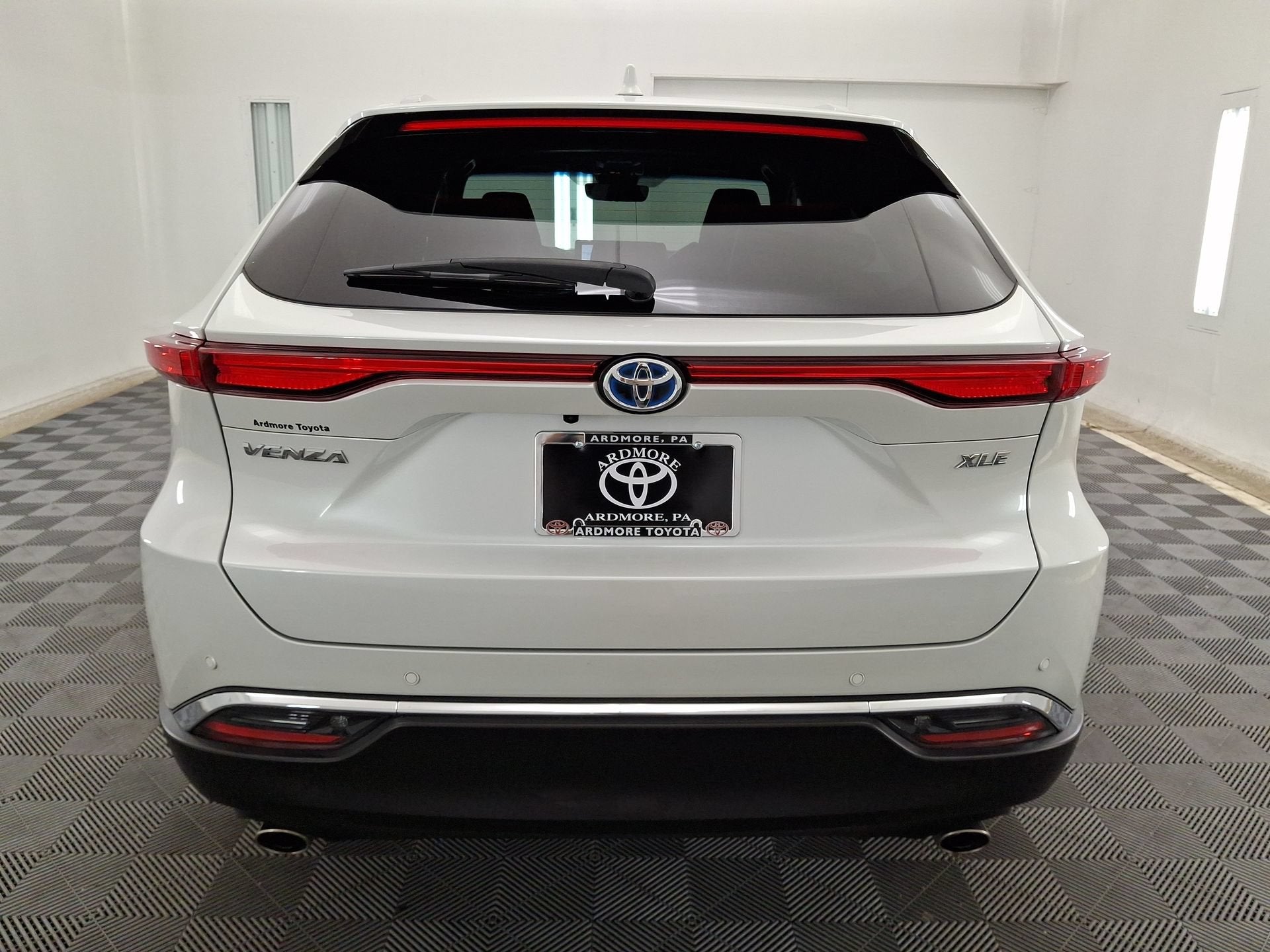 2023 Toyota Venza XLE