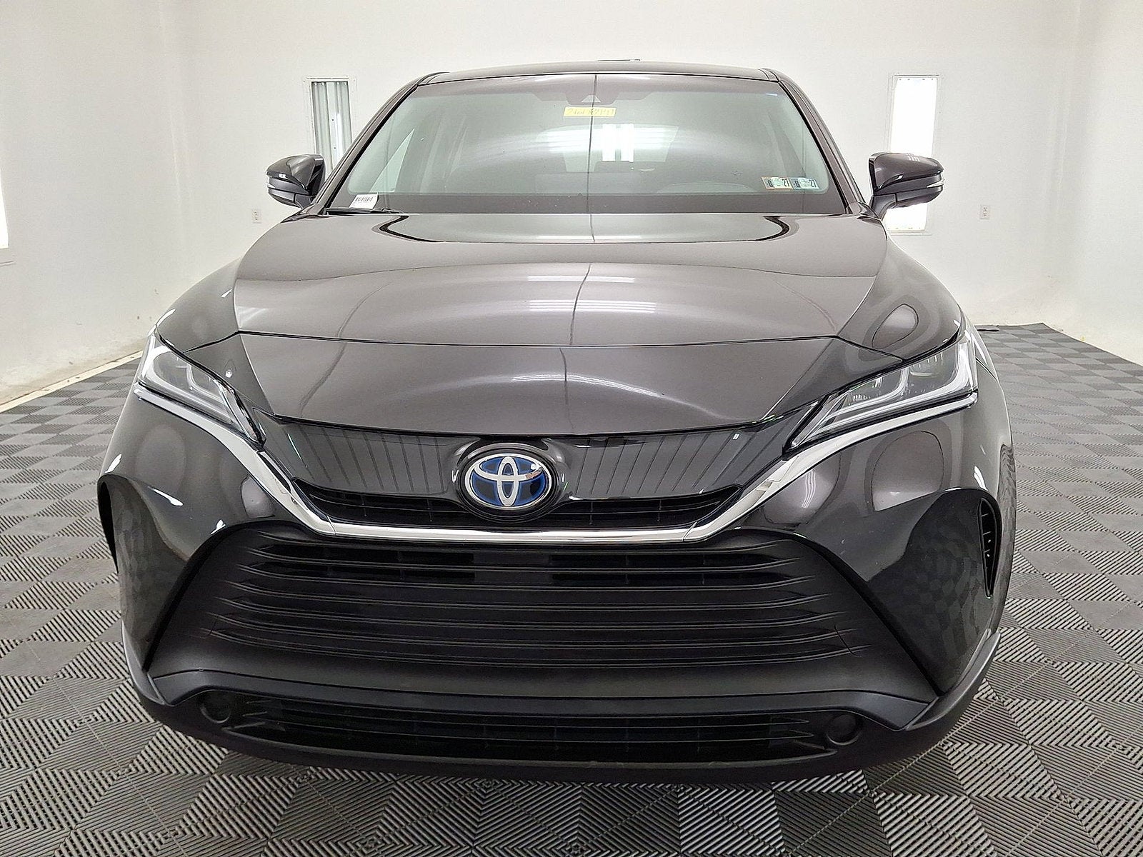 2023 Toyota Venza LE