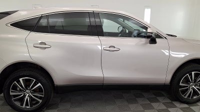 2023 Toyota Venza LE