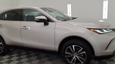 2023 Toyota Venza LE