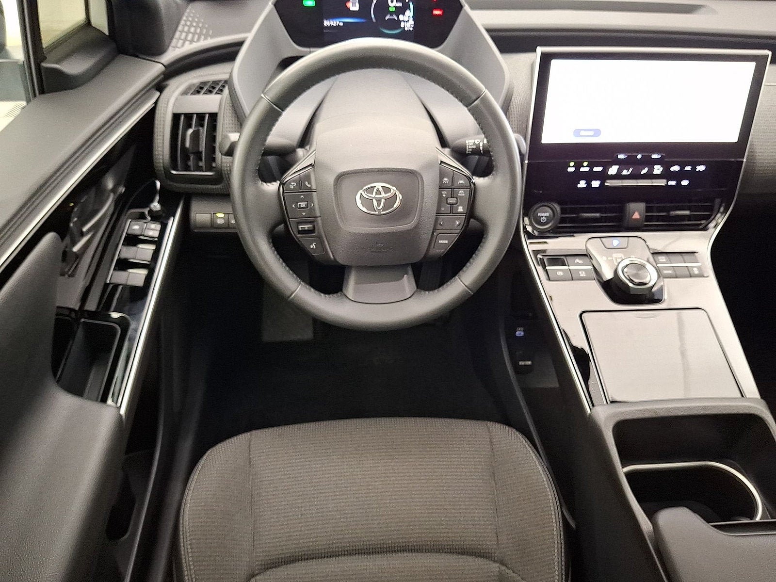 2024 Toyota bZ4X XLE