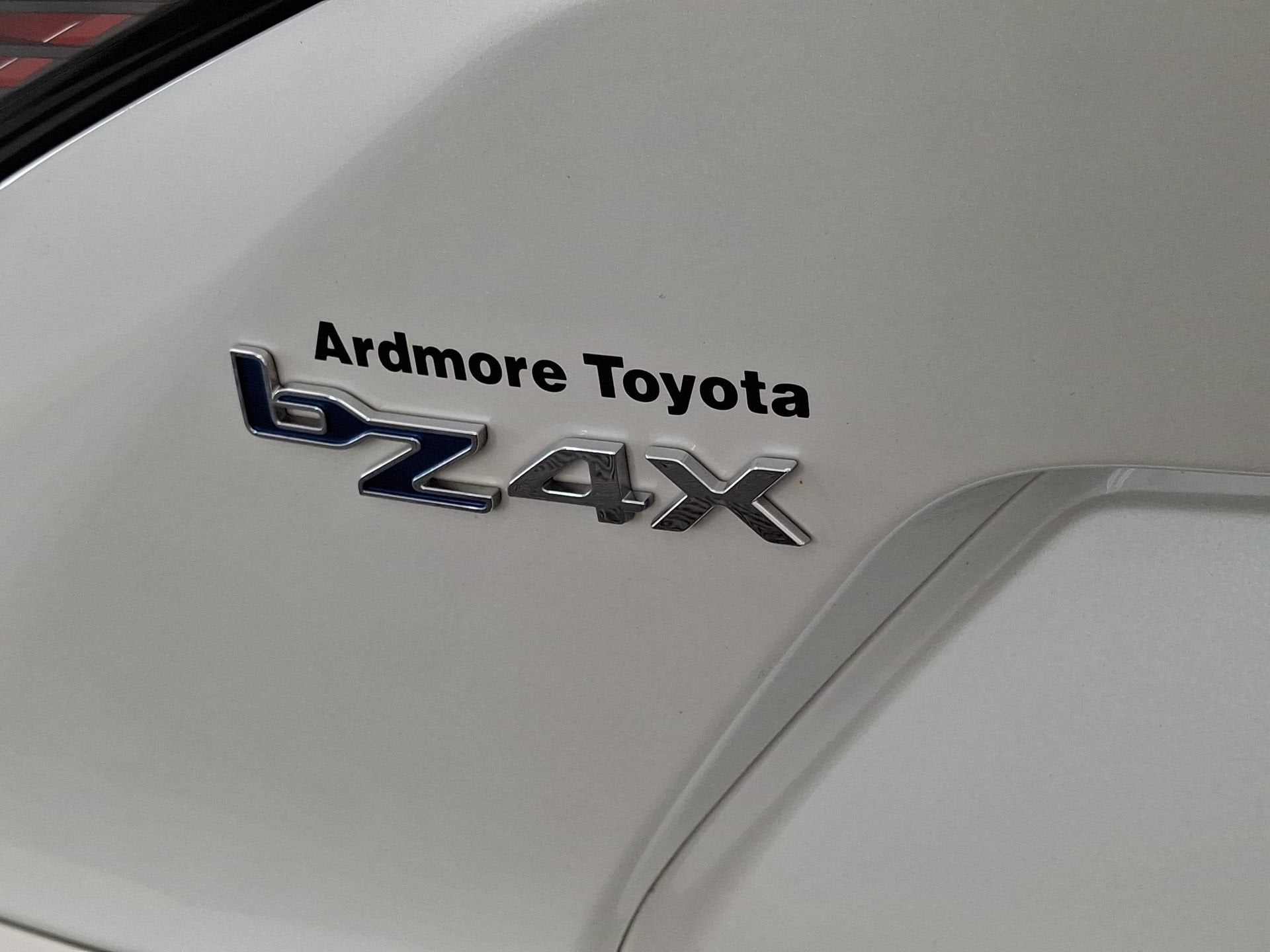 2024 Toyota bZ4X XLE