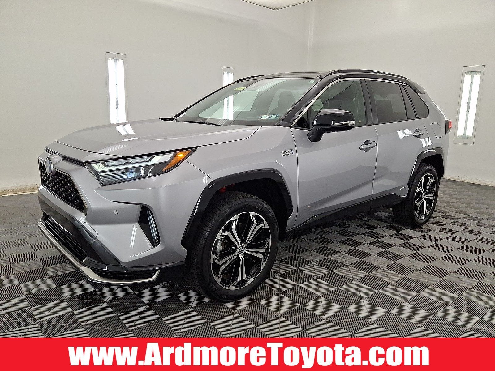 2024 Toyota RAV4 Prime XSE