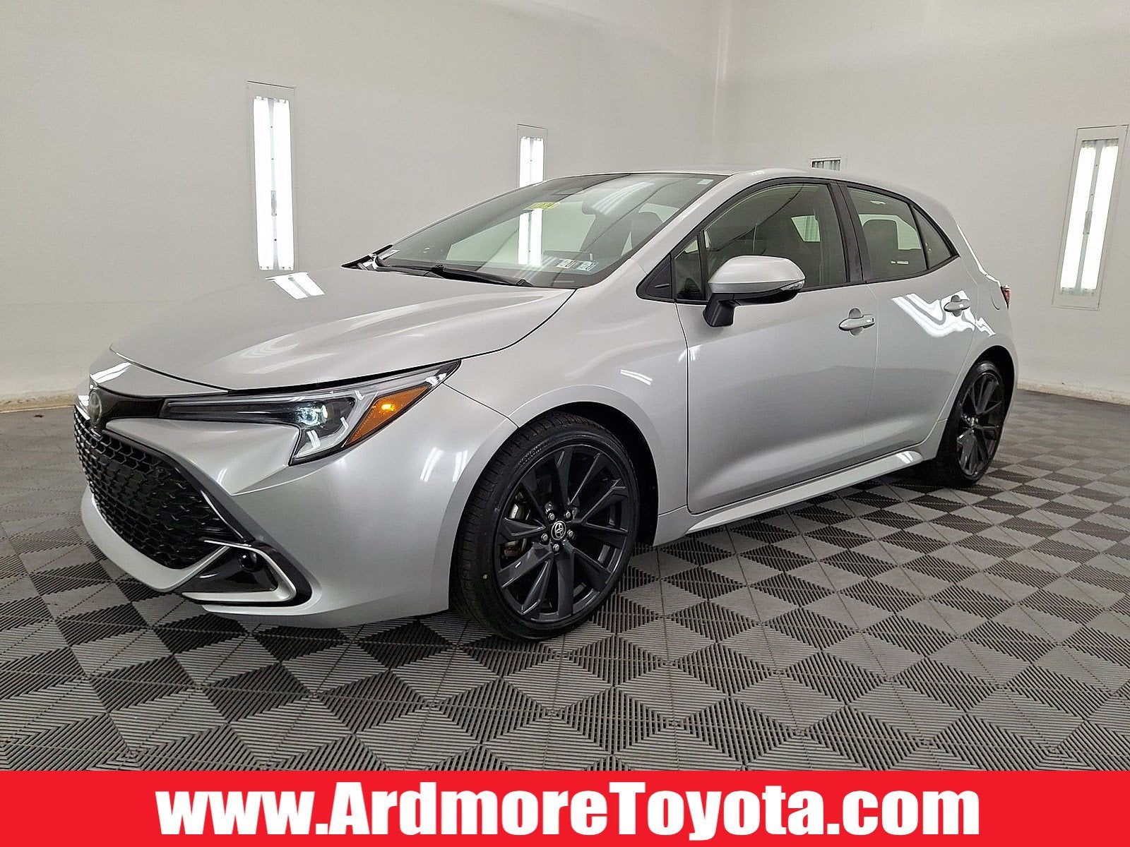 2023 Toyota Corolla Hatchback XSE