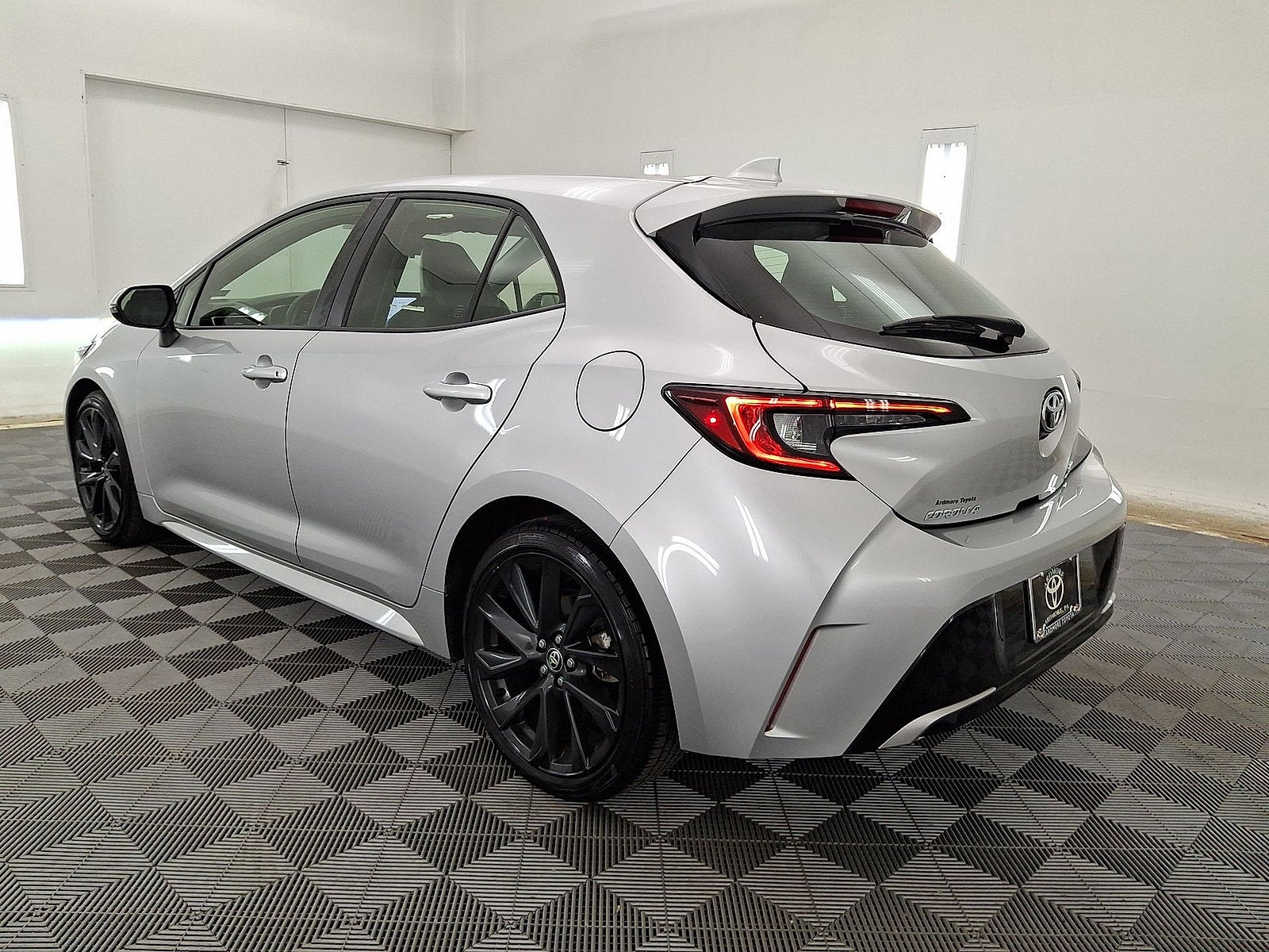 2023 Toyota Corolla Hatchback XSE