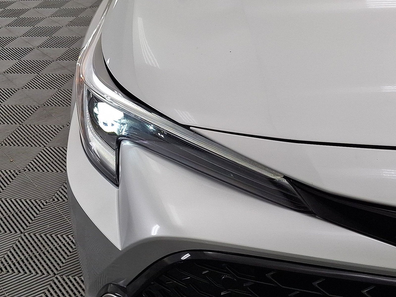 2023 Toyota Corolla Hatchback XSE