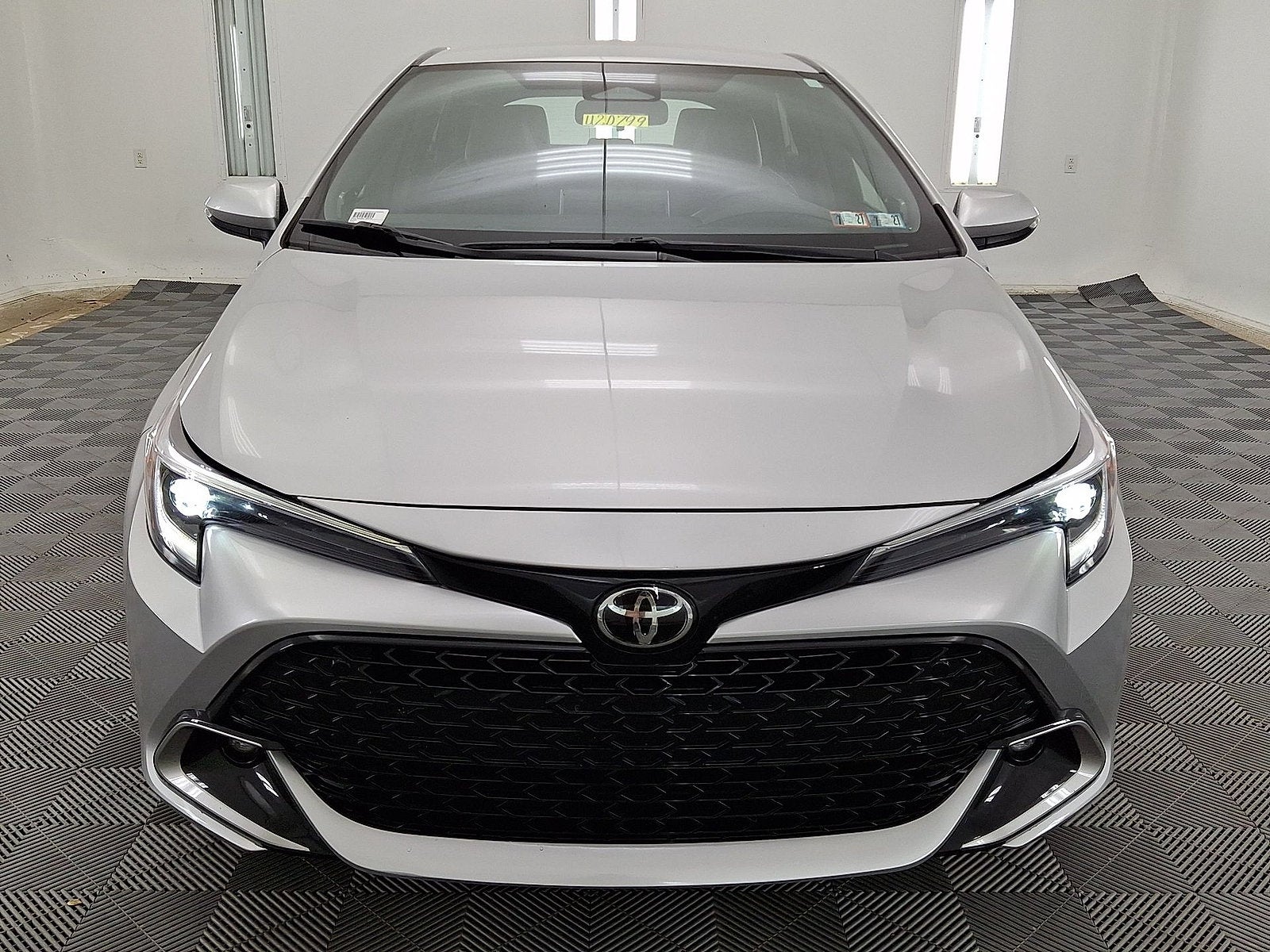 2023 Toyota Corolla Hatchback XSE