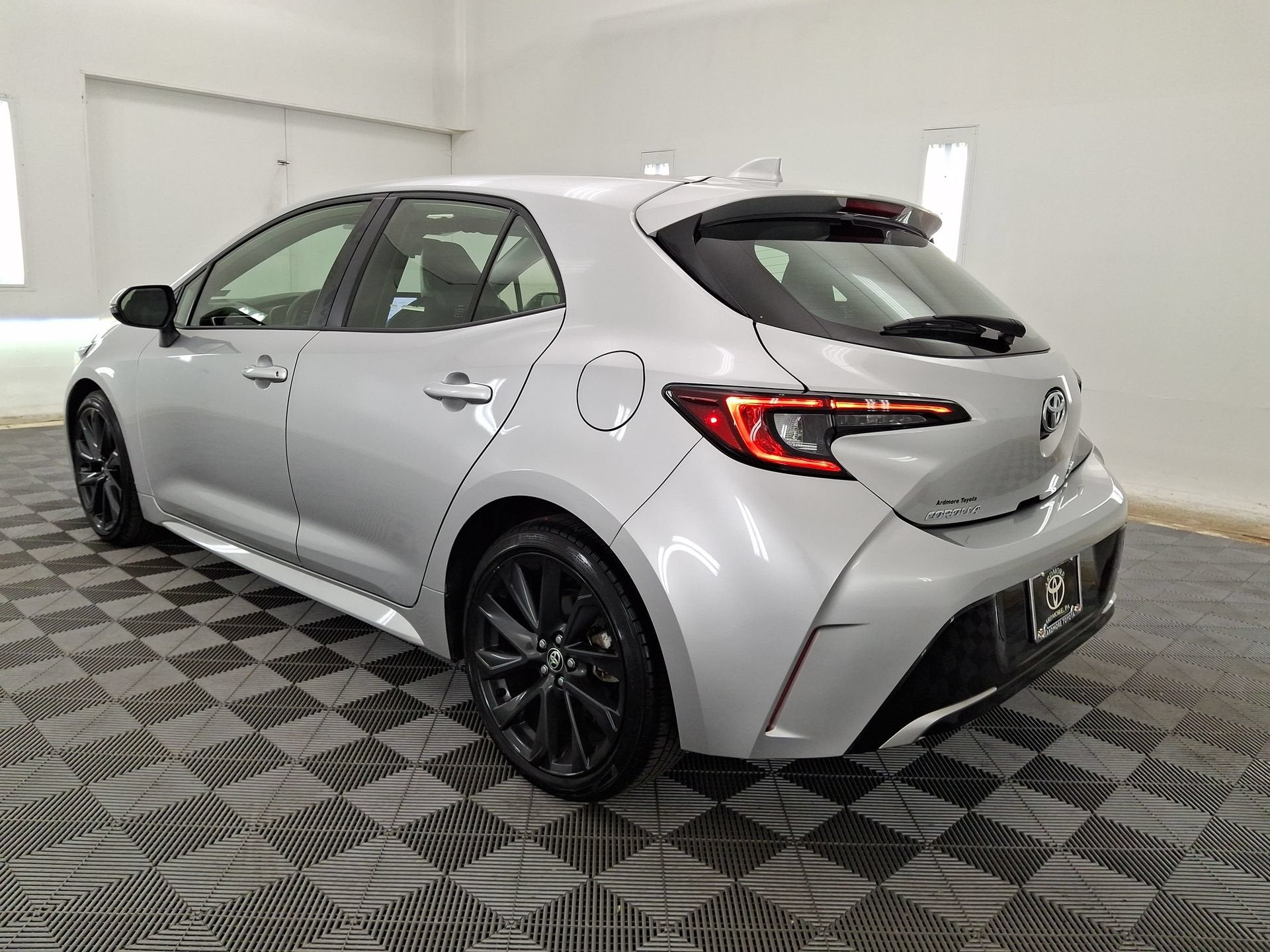 2023 Toyota Corolla Hatchback XSE