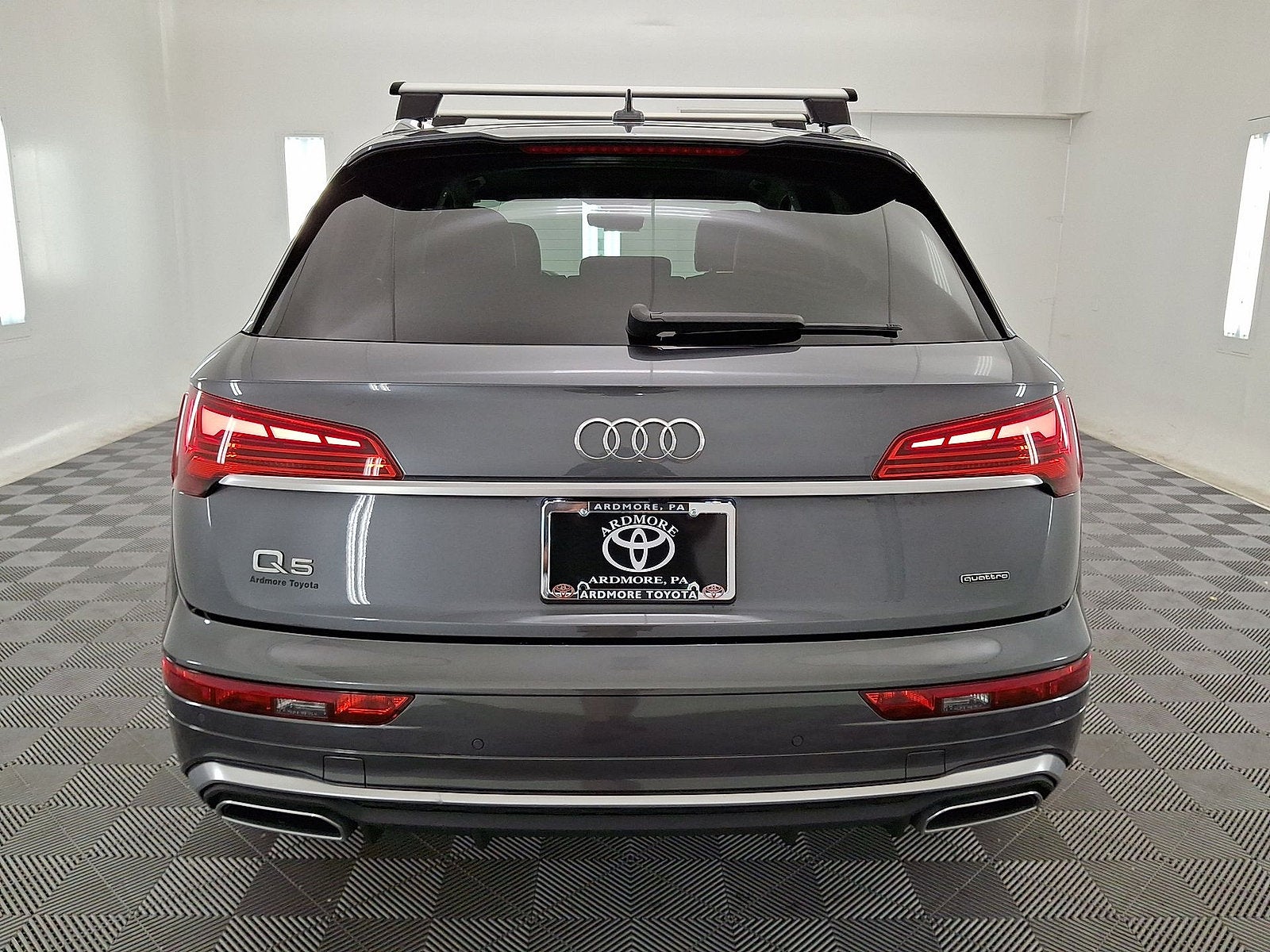 2023 Audi Q5 S line Premium