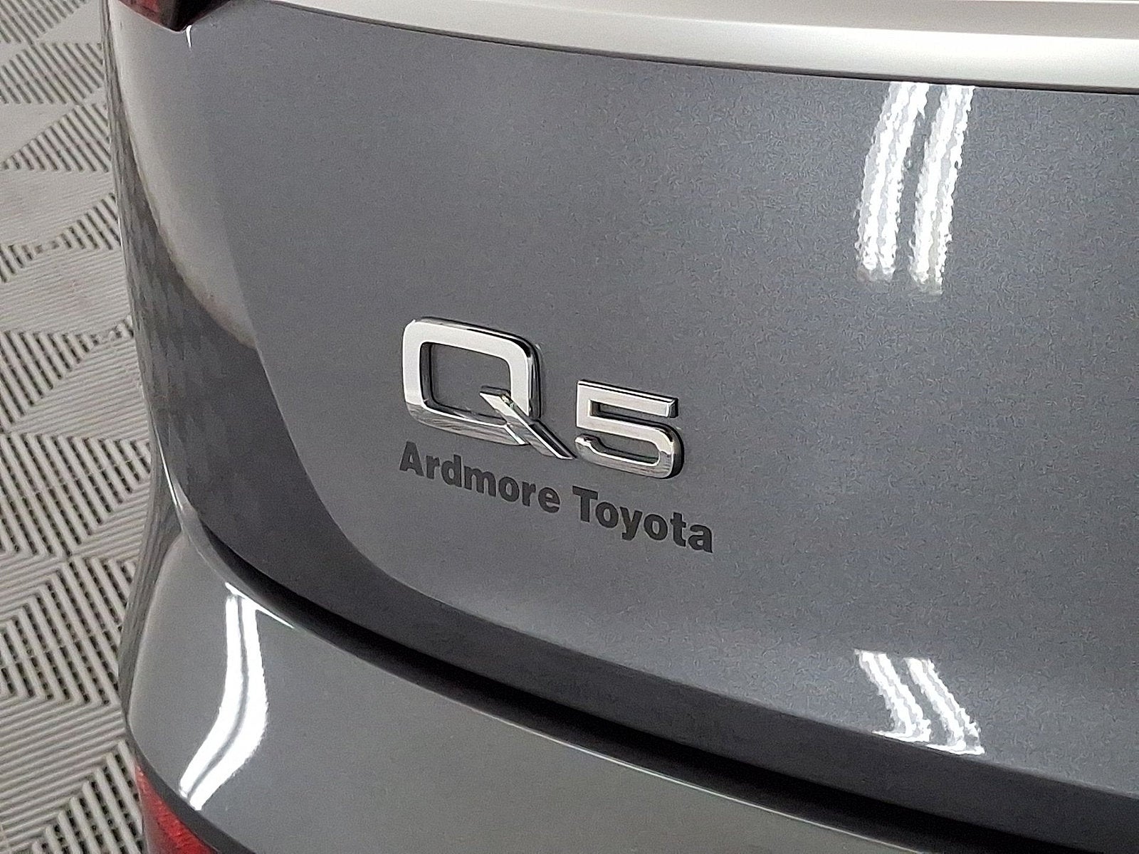 2023 Audi Q5 S line Premium