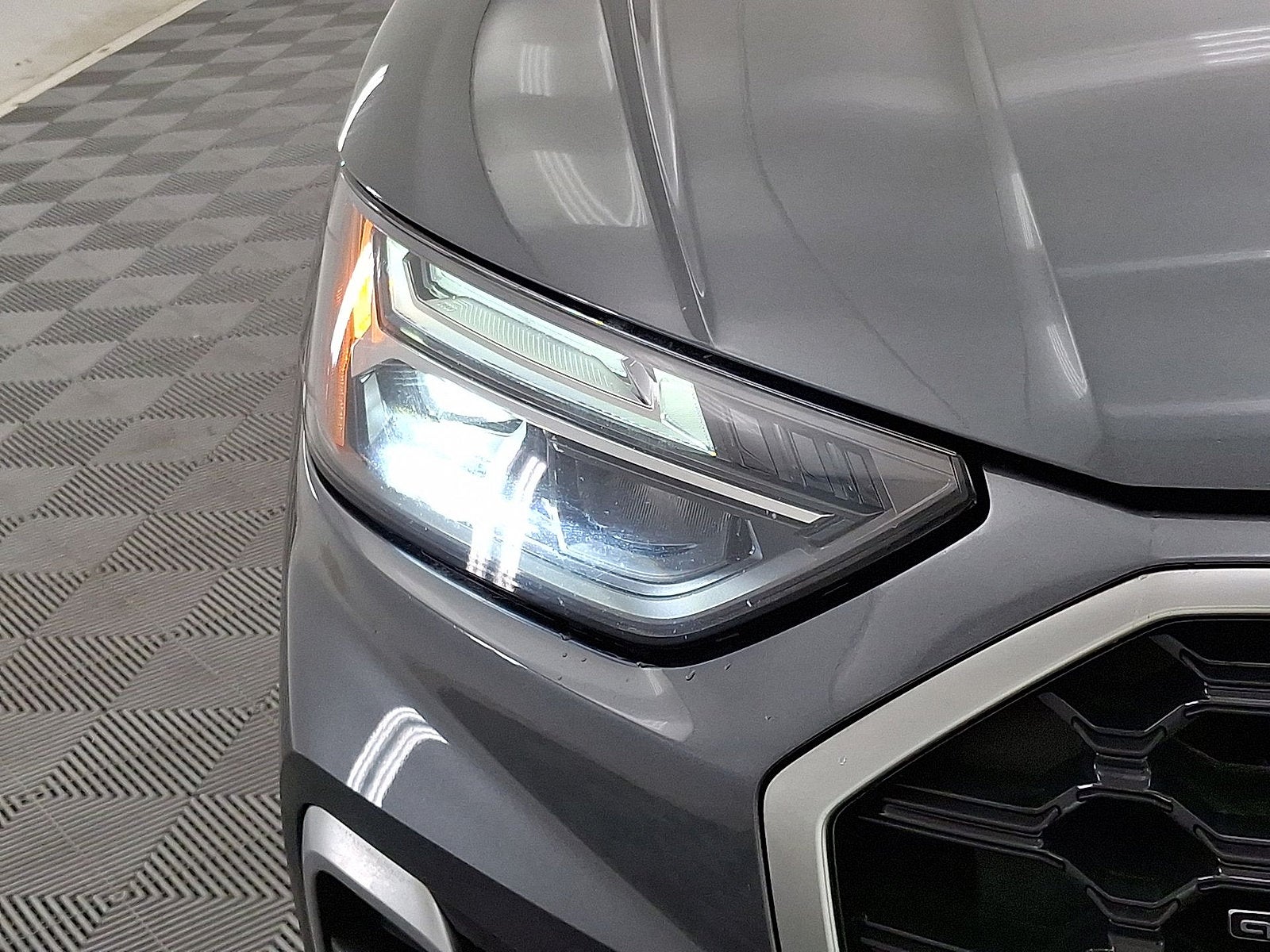 2023 Audi Q5 S line Premium
