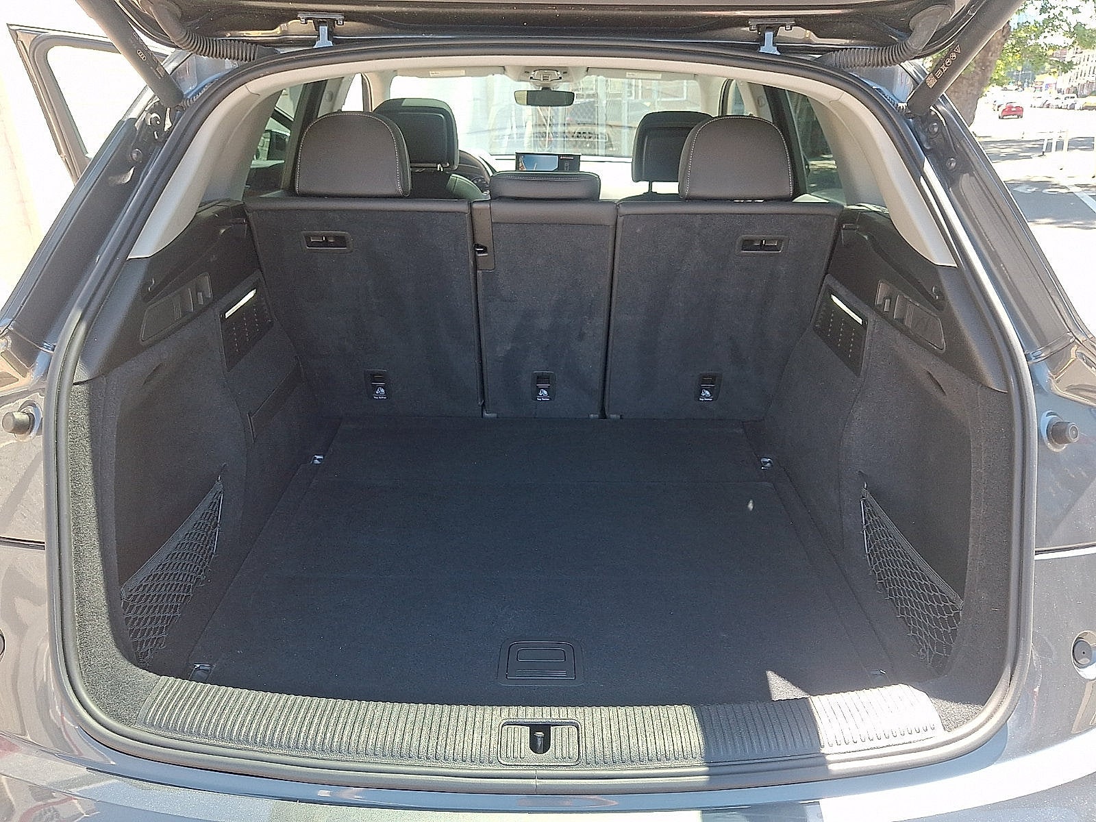 2023 Audi Q5 S line Premium
