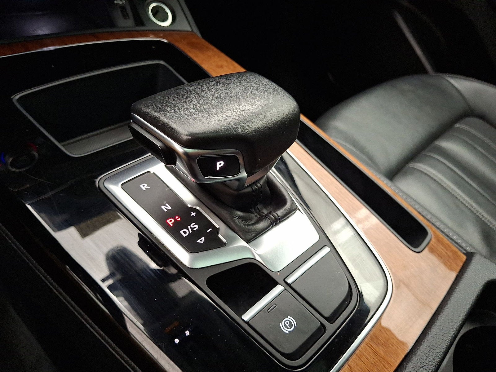 2023 Audi Q5 S line Premium