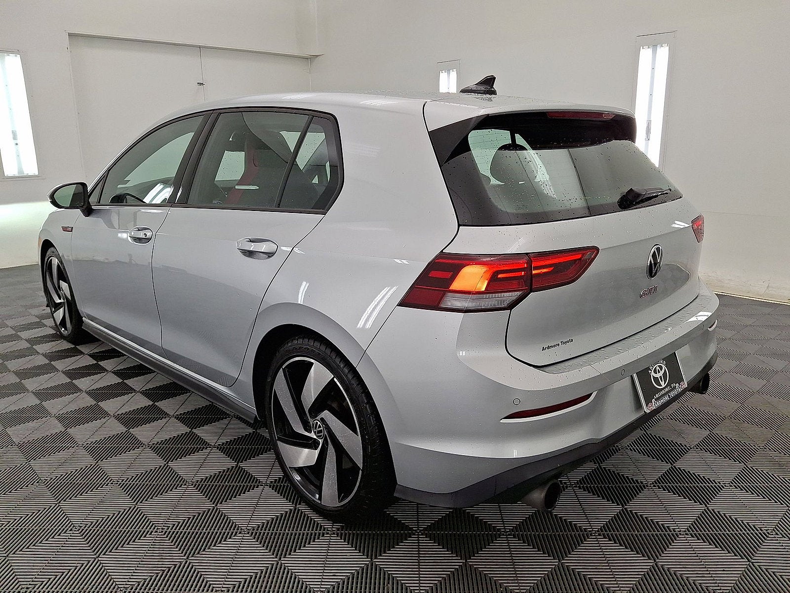 2023 Volkswagen Golf GTI S