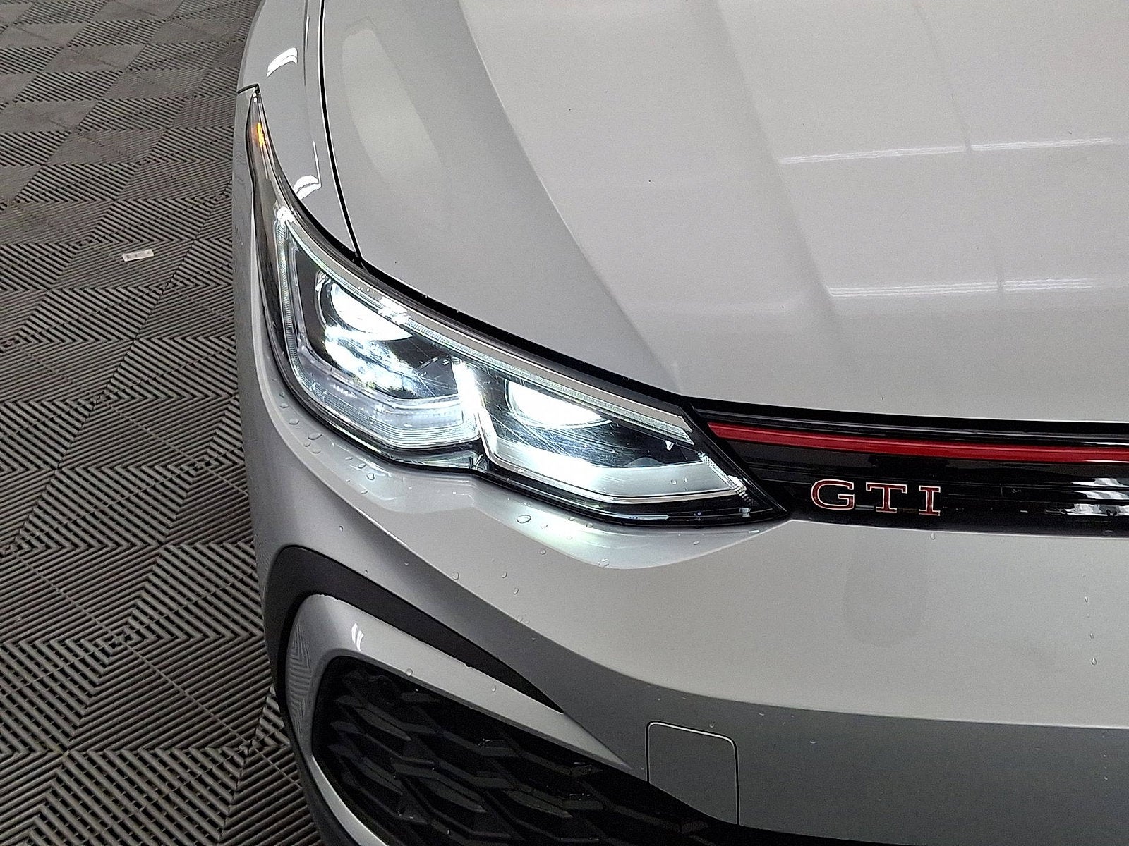 2023 Volkswagen Golf GTI S
