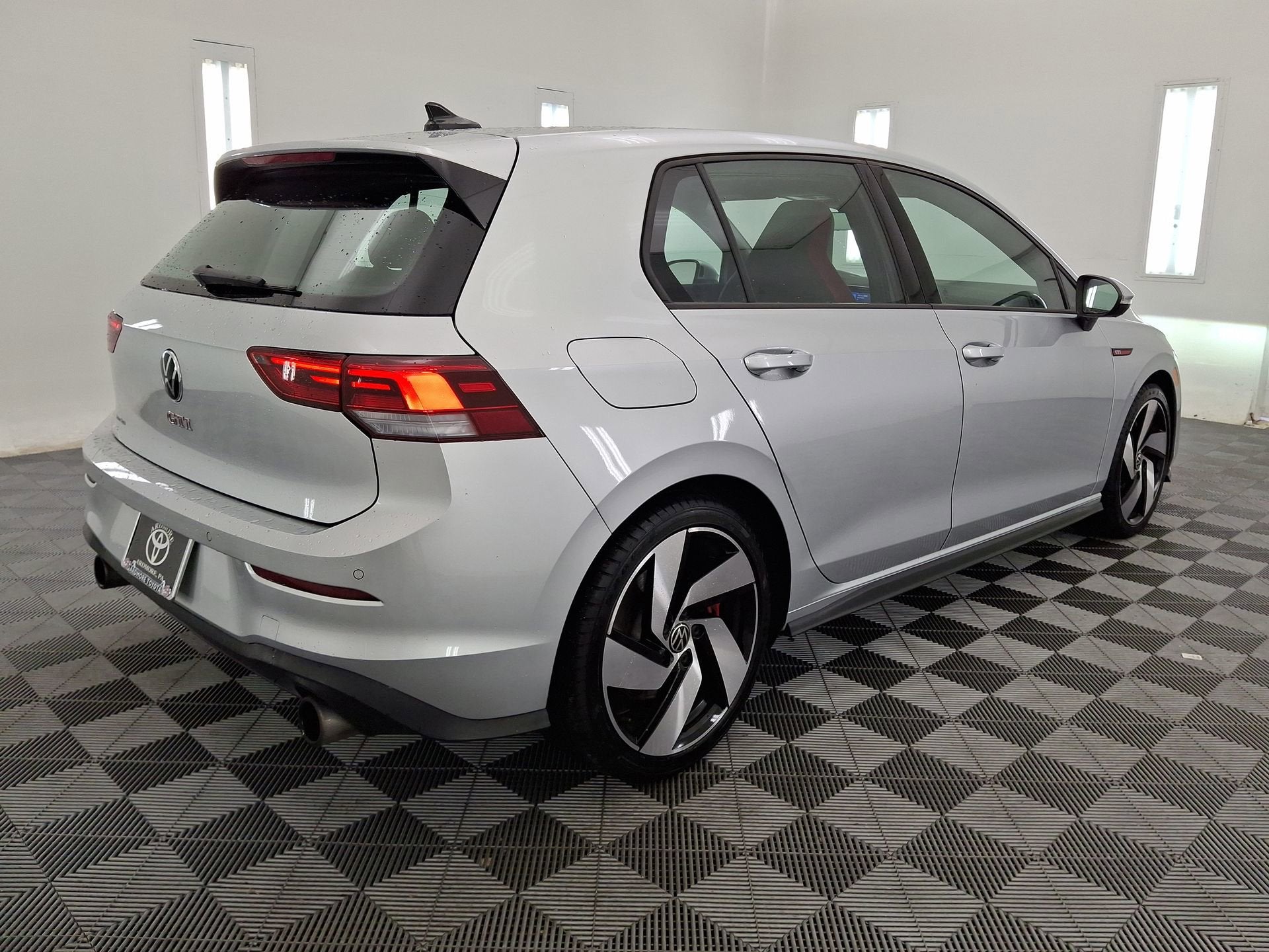 2023 Volkswagen Golf GTI S
