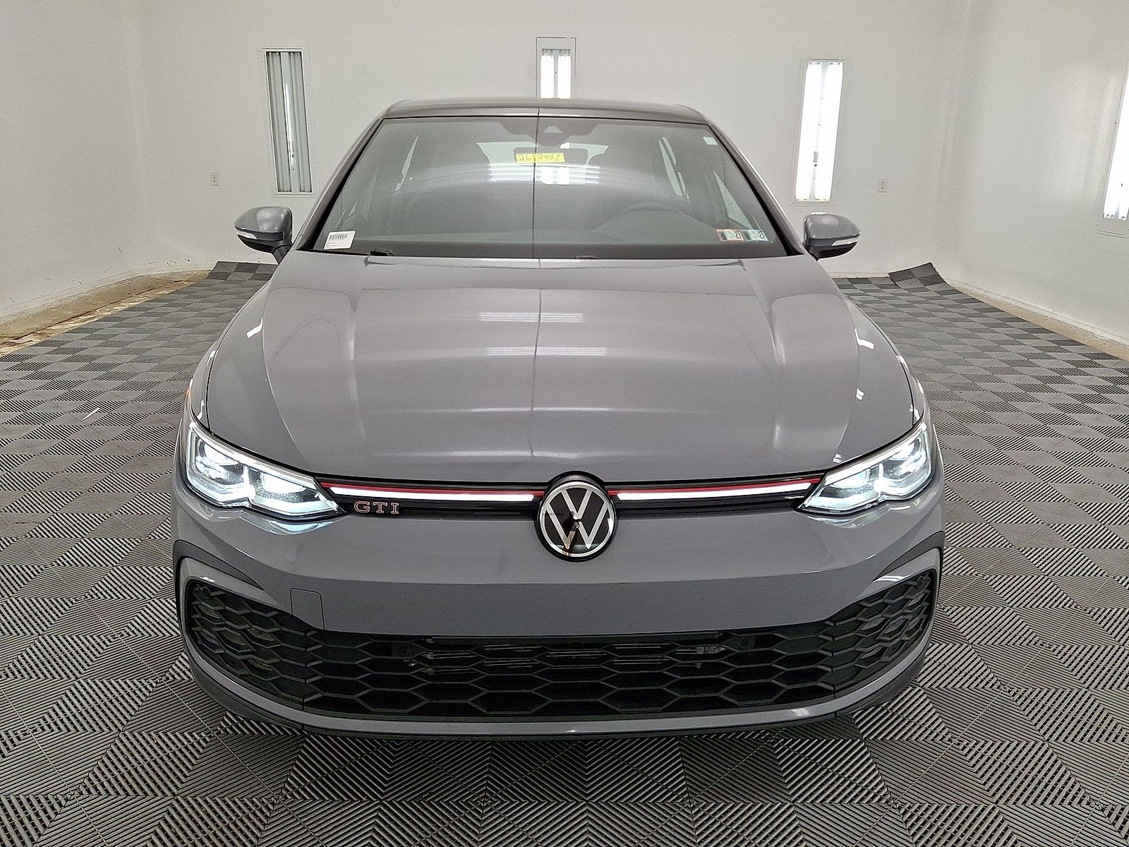 2024 Volkswagen Golf GTI SE