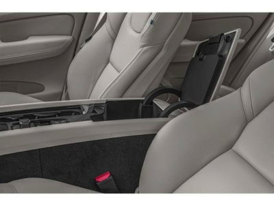 2020 Volvo XC60 Momentum