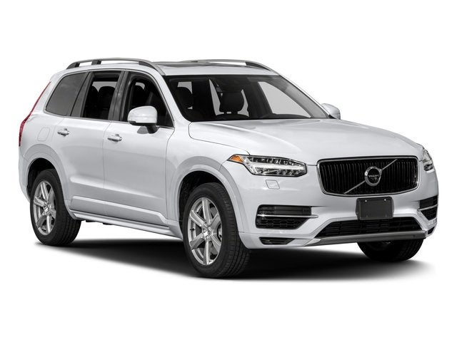 2018 Volvo XC90 Momentum