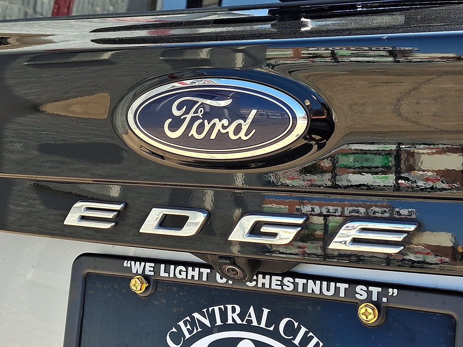 2022 Ford Edge SEL