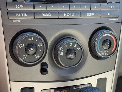 2011 Toyota Corolla LE