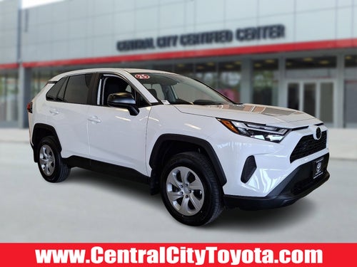 2025 Toyota RAV4 LE