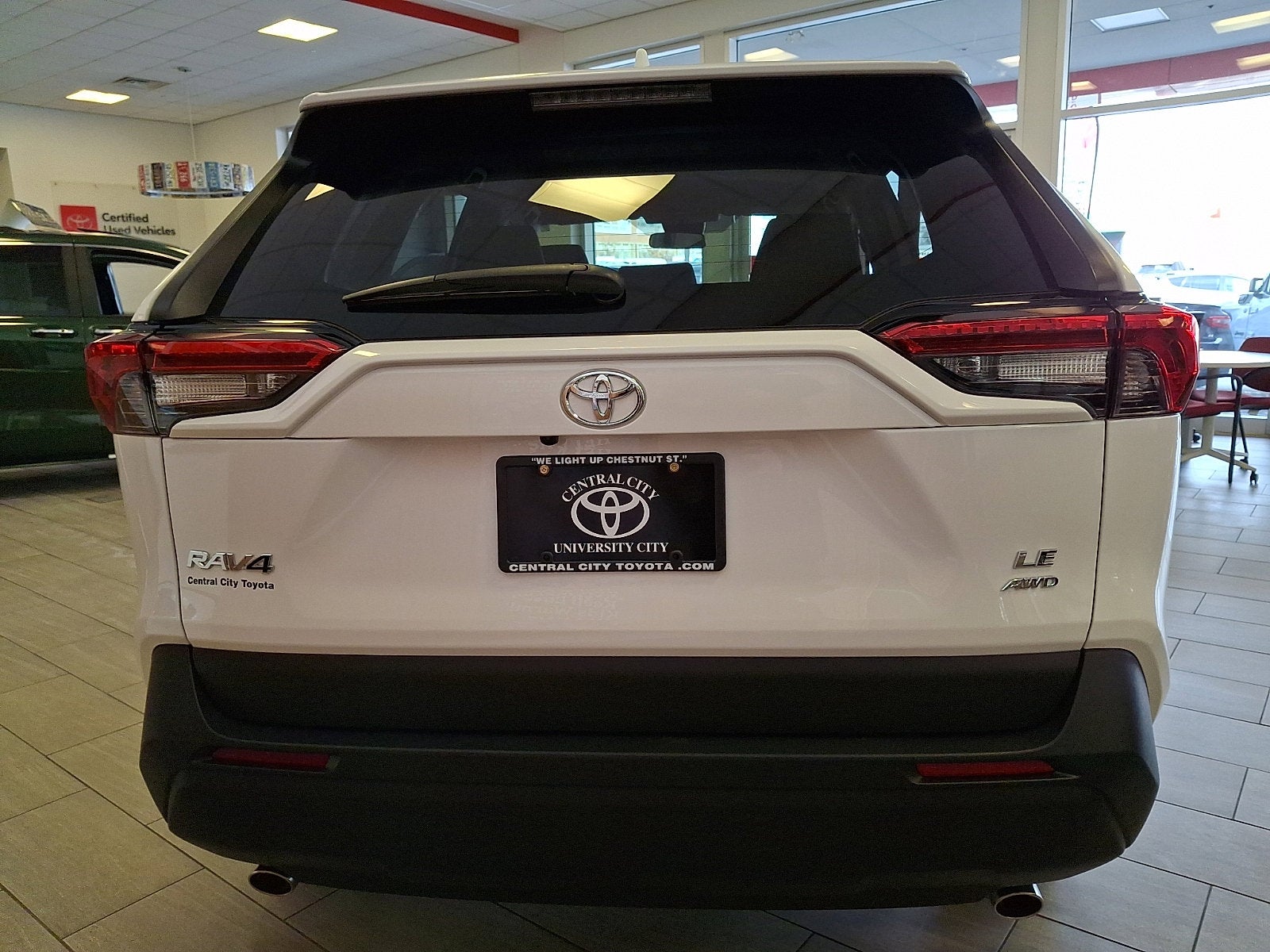 2025 Toyota RAV4 LE
