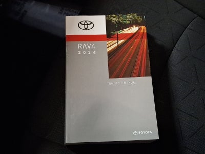 2024 Toyota RAV4 XLE