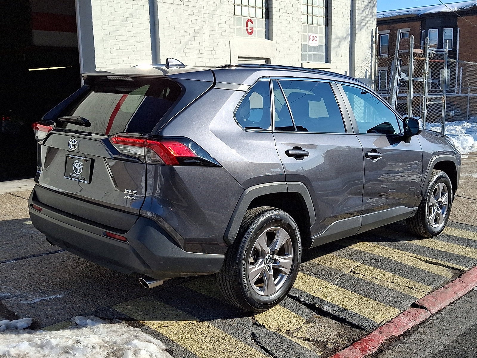 2025 Toyota RAV4 XLE