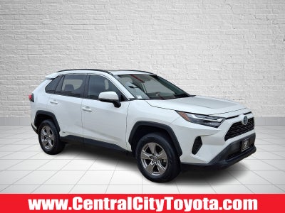 2022 Toyota RAV4 Hybrid XLE