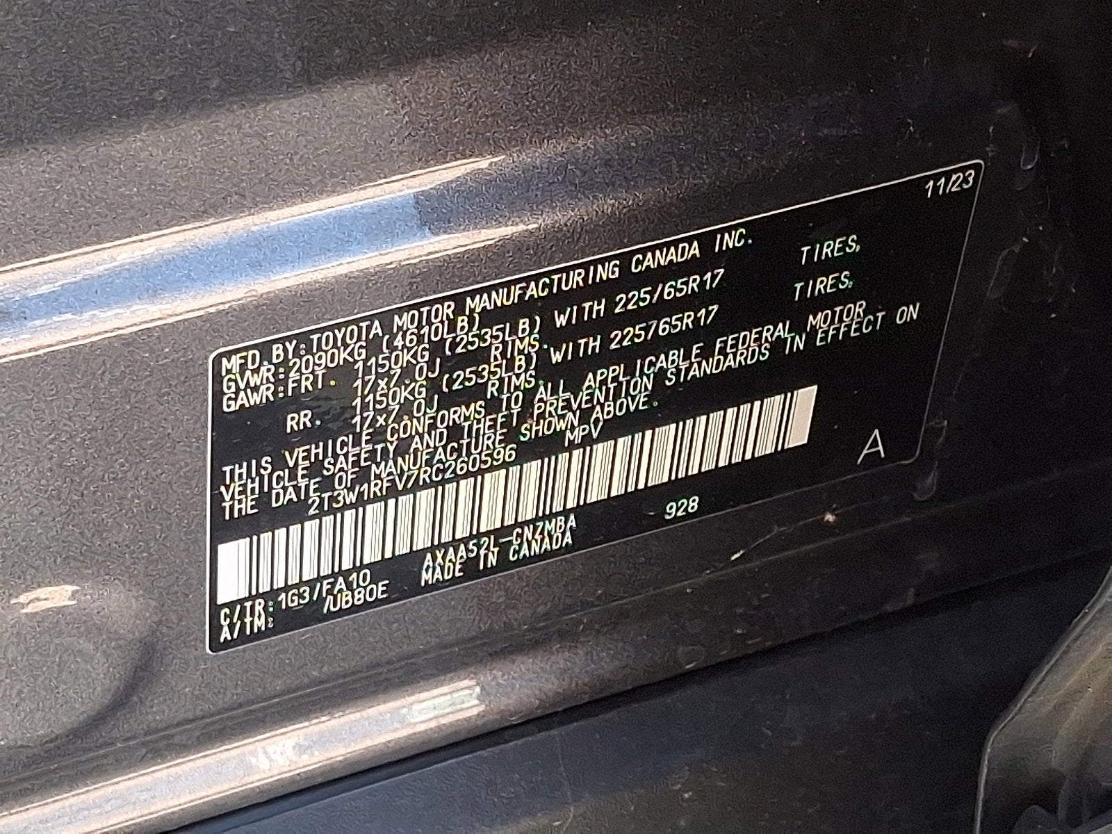 2024 Toyota RAV4 XLE - Photo 27