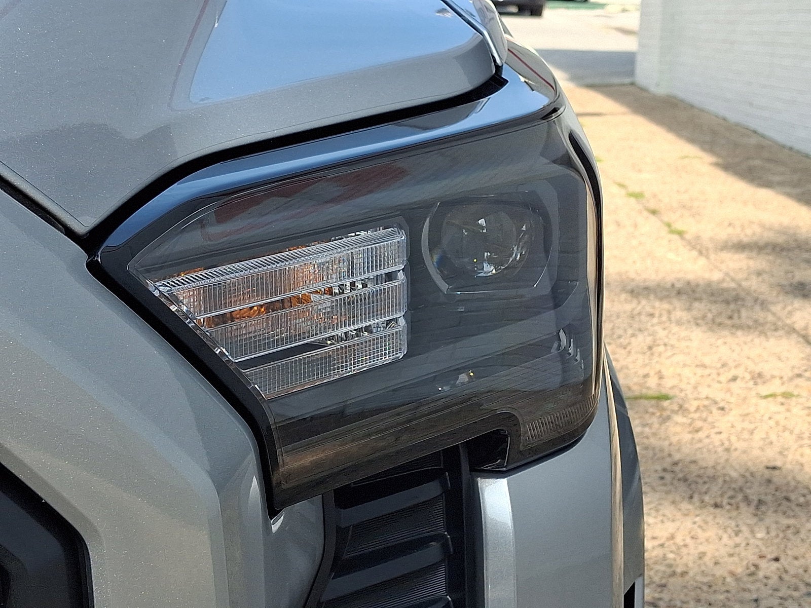 2026 Toyota Tacoma 4WD SR5