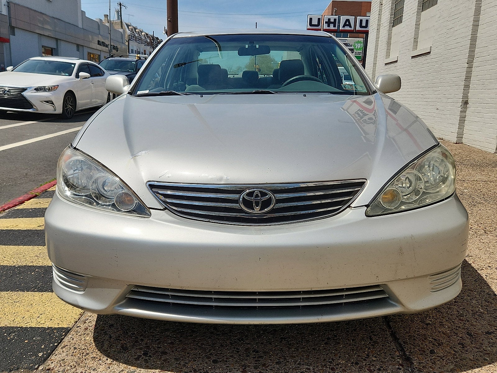 Used 2005 Toyota Camry XLE with VIN 4T1BE30KX5U023911 for sale in Philadelphia, PA