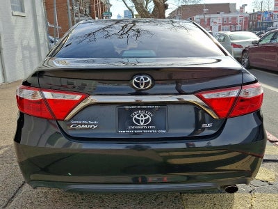 2016 Toyota Camry SE