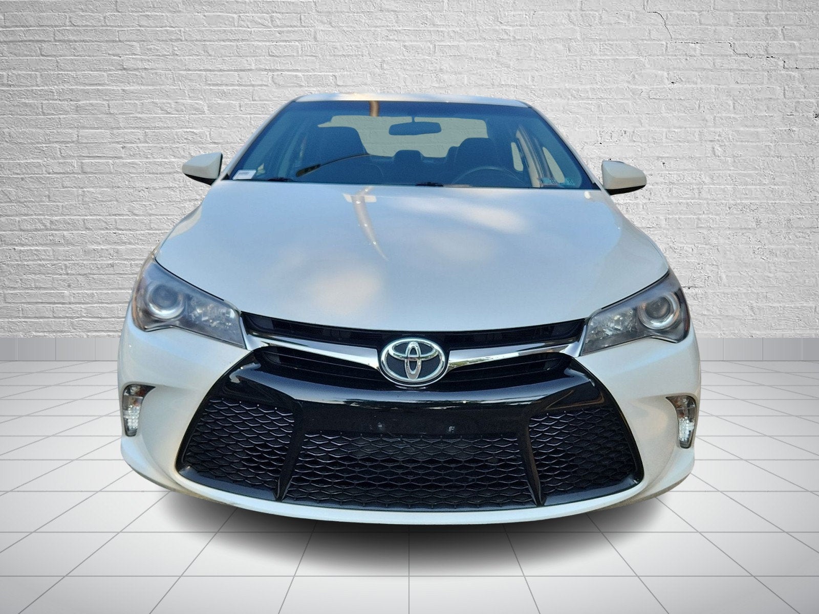 Used 2017 Toyota Camry SE with VIN 4T1BF1FKXHU369728 for sale in Philadelphia, PA