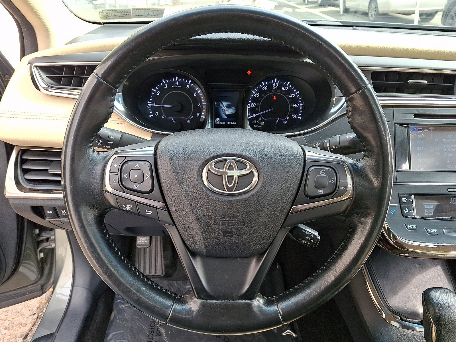 2014 Toyota Avalon XLE