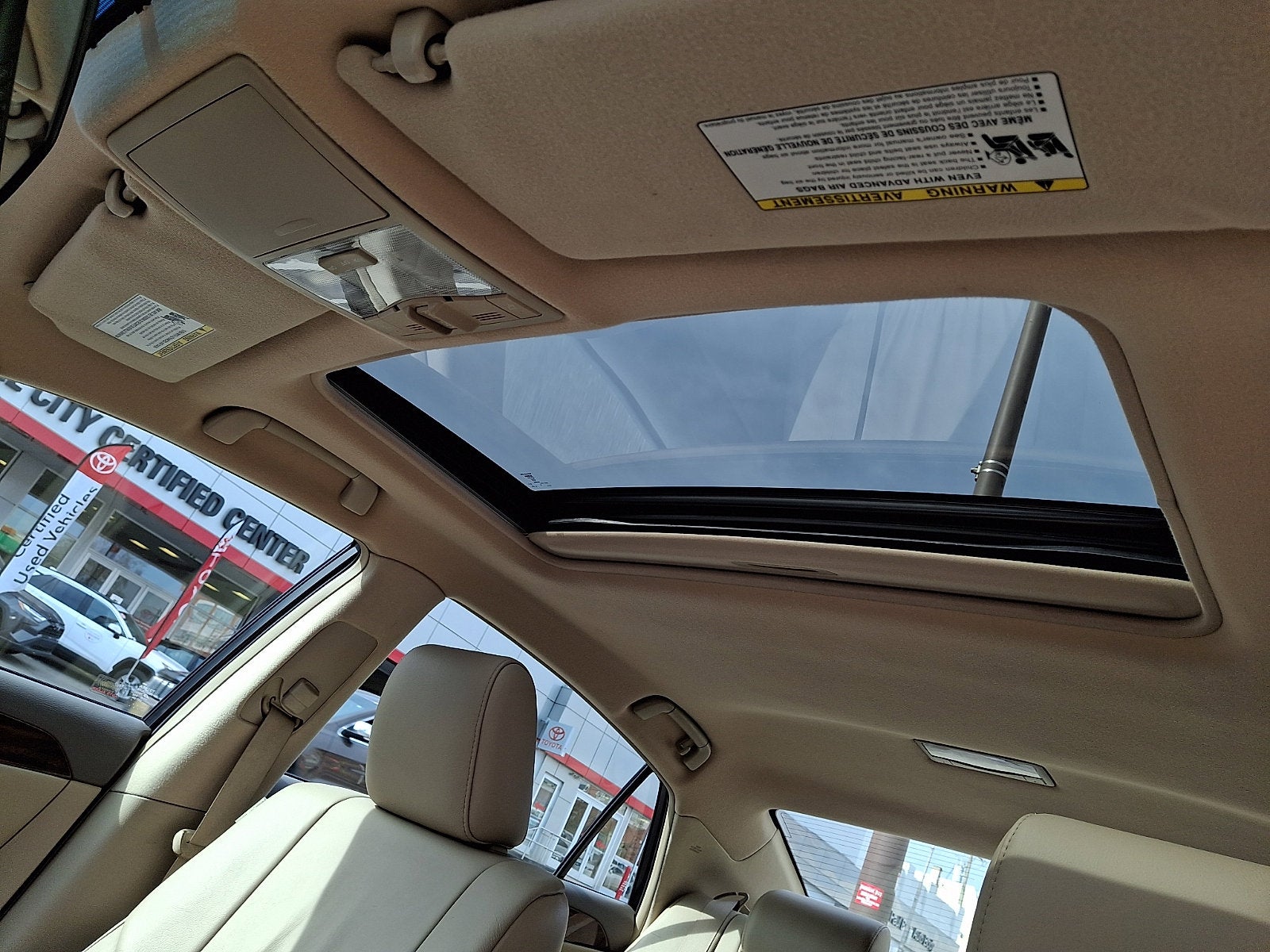 2009 Toyota Avalon XLS