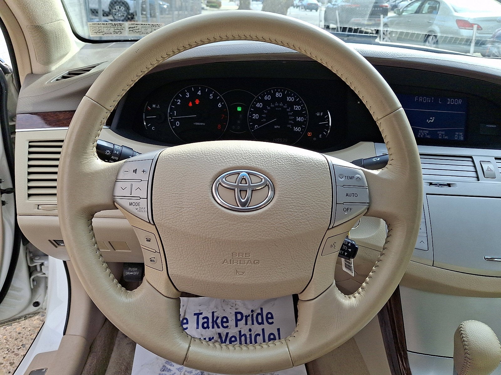 2009 Toyota Avalon XLS