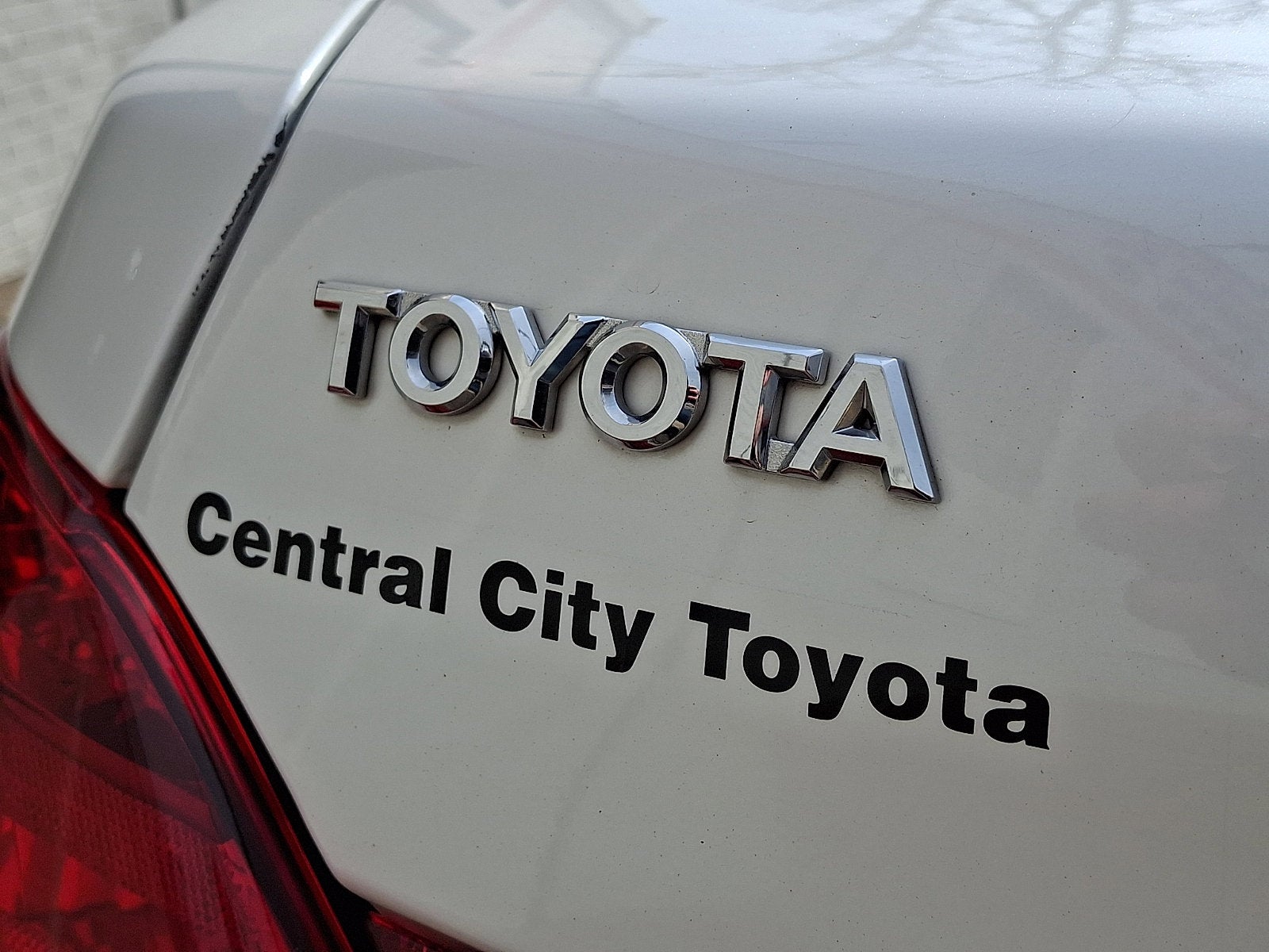 2009 Toyota Avalon XLS